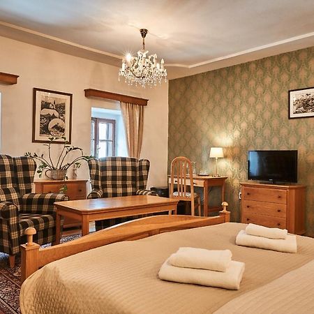 Salamander Hotel บันสกา ชีอาว์นีซา ภายนอก รูปภาพ