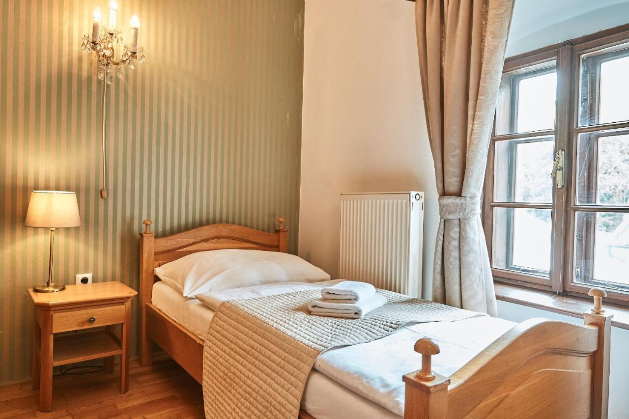 Salamander Hotel บันสกา ชีอาว์นีซา ภายนอก รูปภาพ