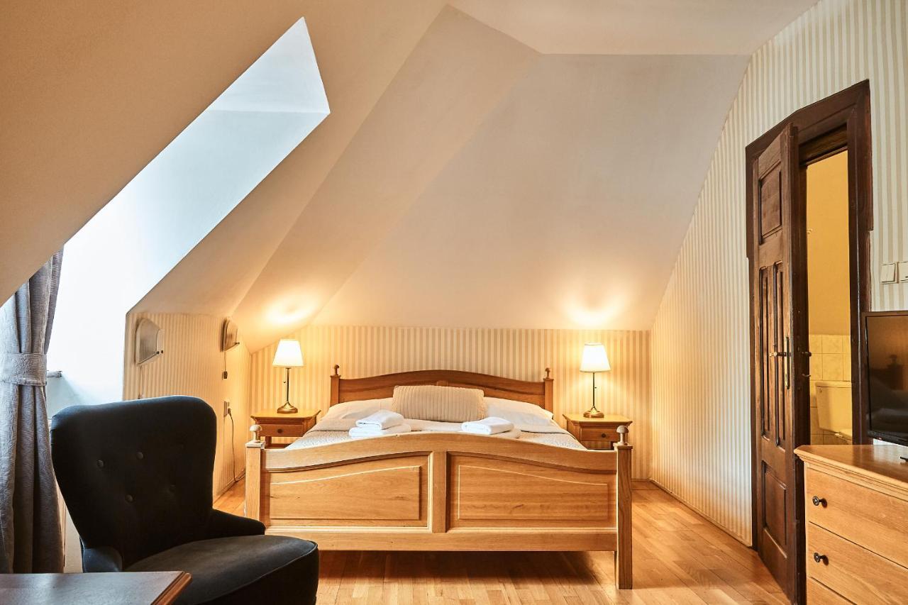 Salamander Hotel บันสกา ชีอาว์นีซา ภายนอก รูปภาพ